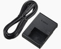 canon LP-E17 Battery pack + charger
