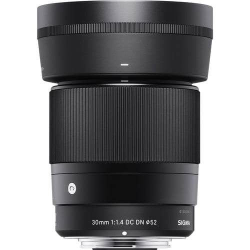 Sigma 30mm F1.4 DC contemporary lense